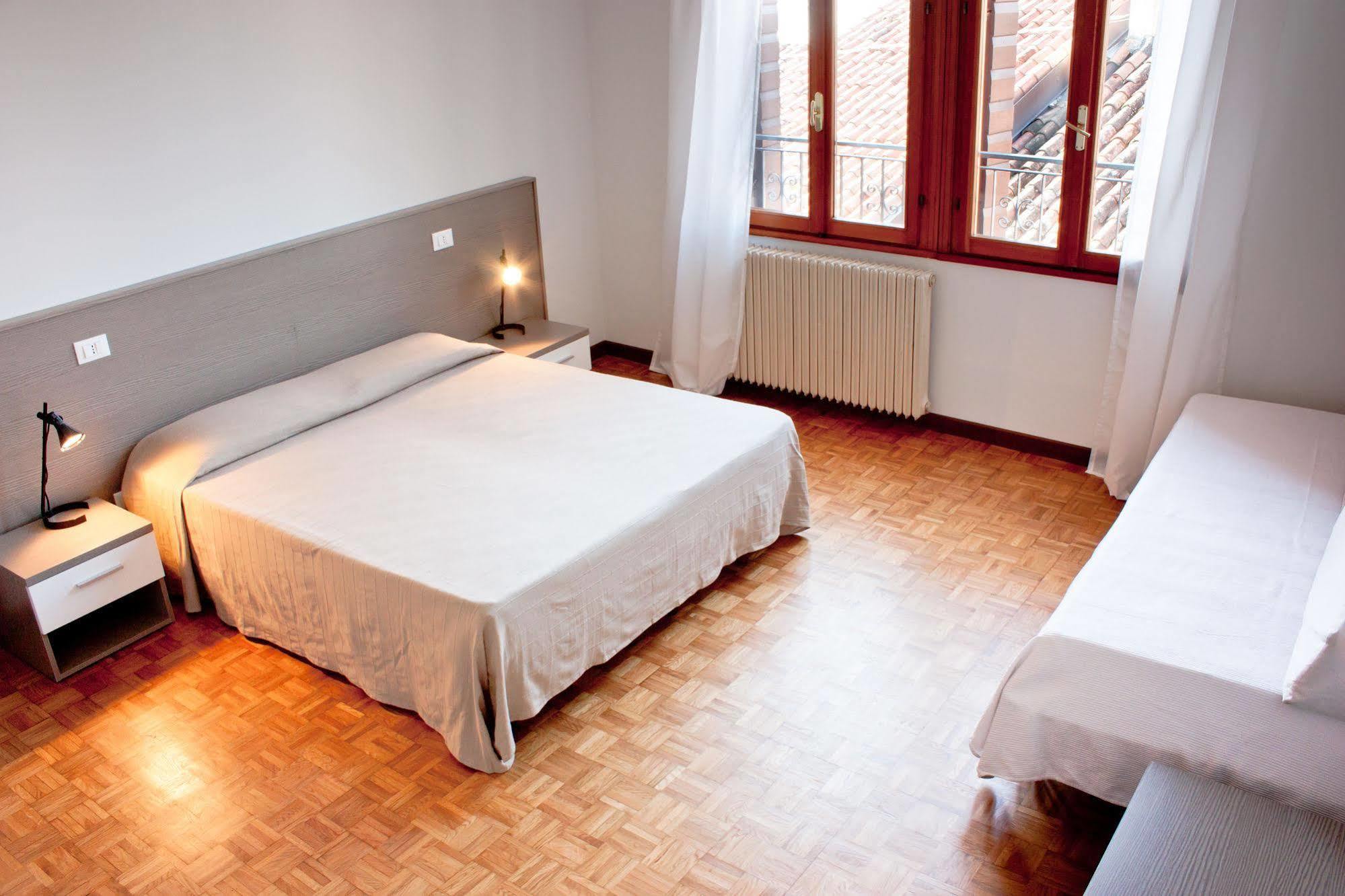 Affittacamere Barbarigo Hotel